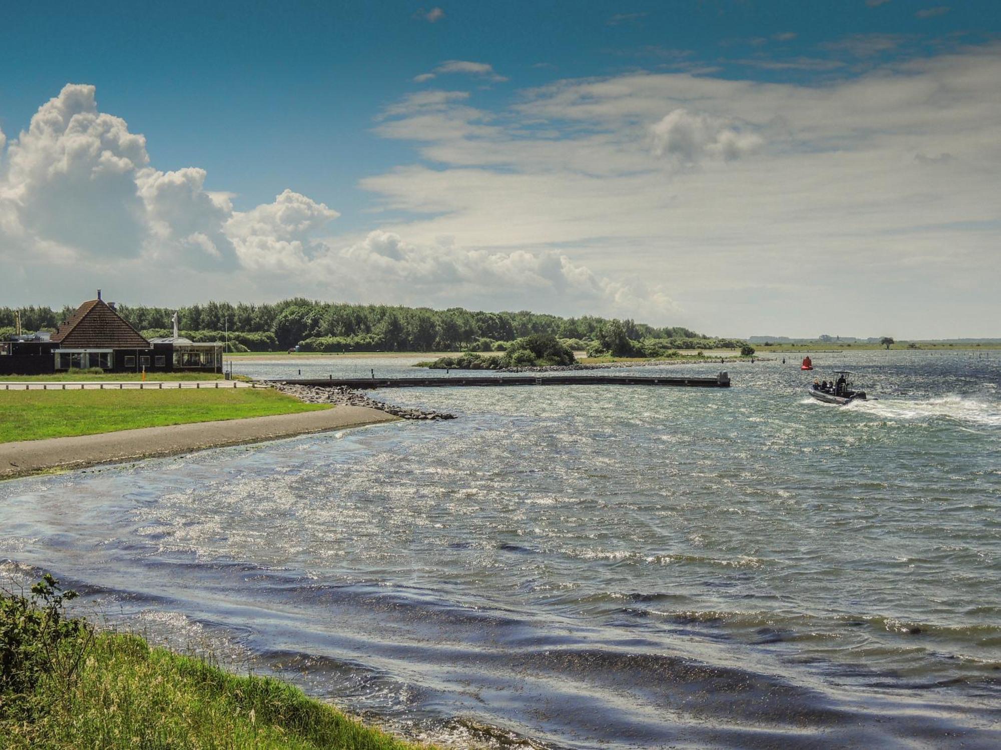 Ruime Vrijstaande Vakantiewoning Aan Veerse Meer, 6 Persoons Wolphaartsdijk Kültér fotó